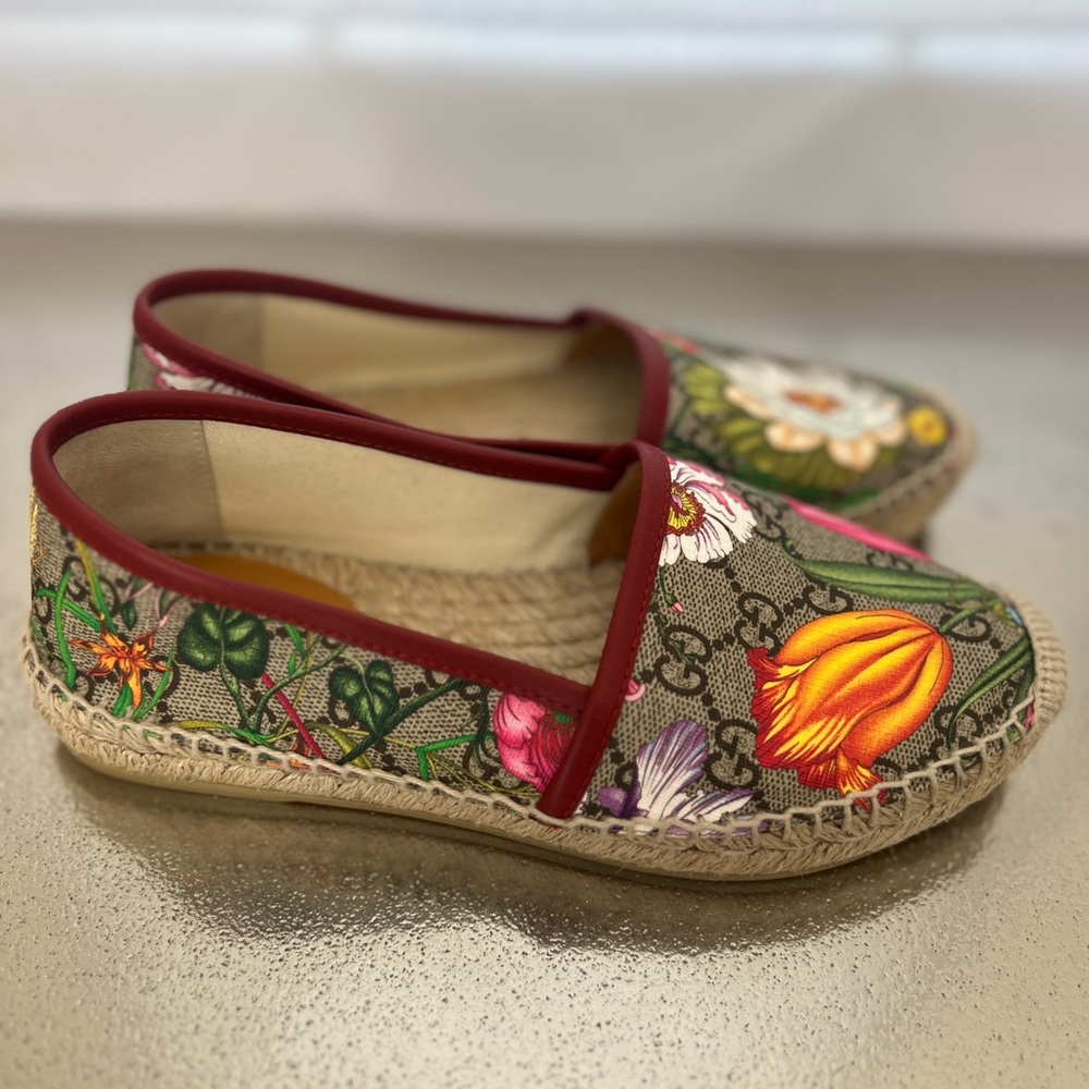 Authentic Gucci Women's GG Supreme Floral Espadrille Flat